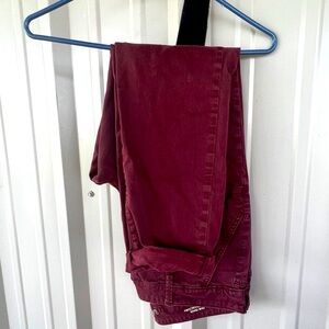 Universal thread skinny for midrise pants size 12